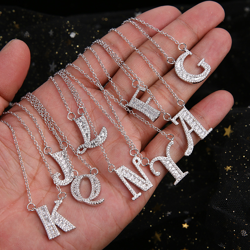 Collana con Ciondolo a Lettere - Men Accessories Look recensione e prezzo