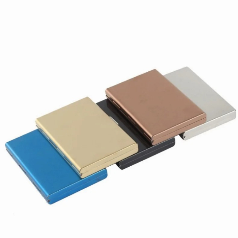 Porta Carte di Credito RFID in - Card Case Minimalist recensione e prezzo