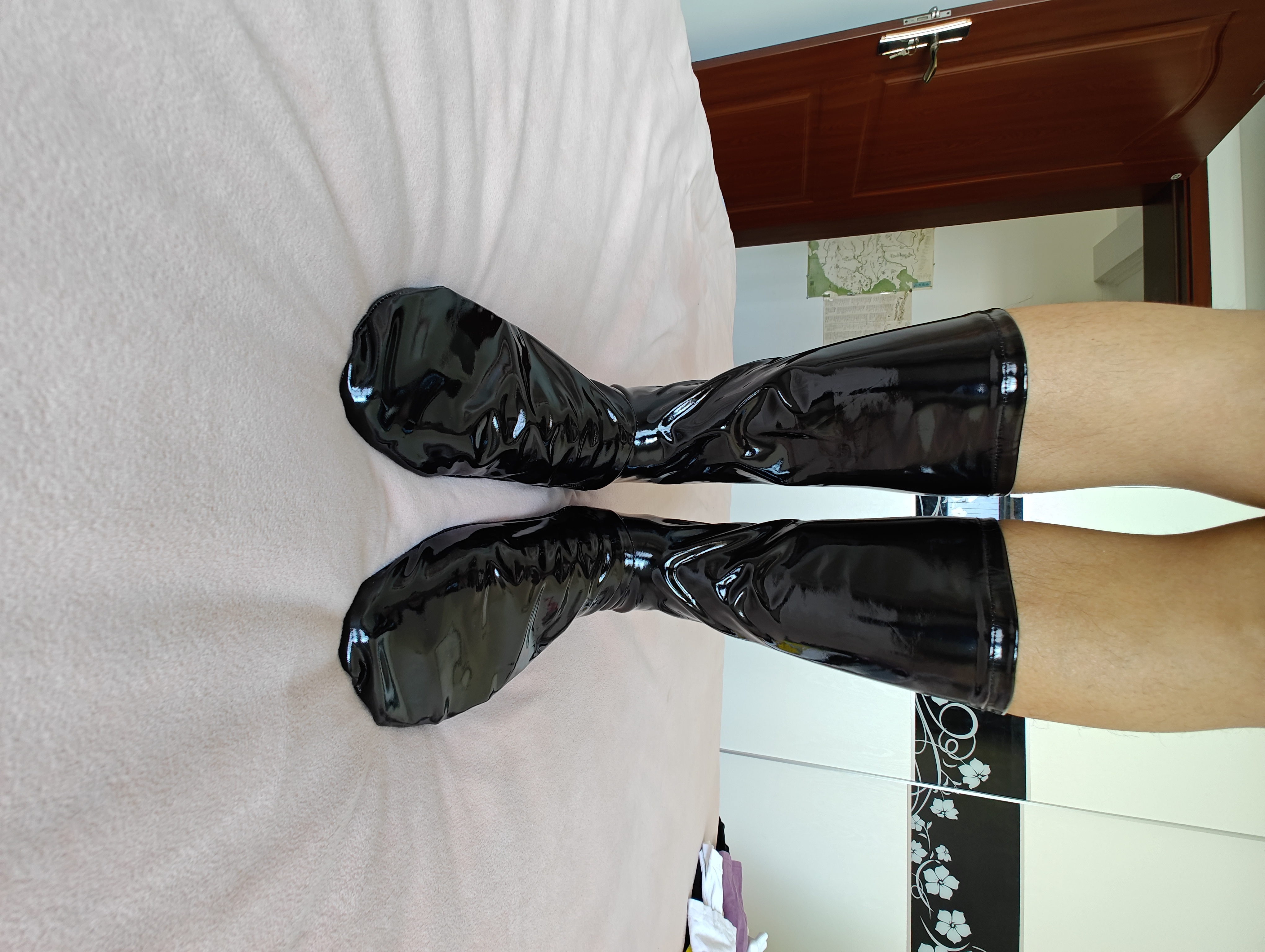 Nuove calze nere in ecopelle e - Men Accessories Look recensione e prezzo