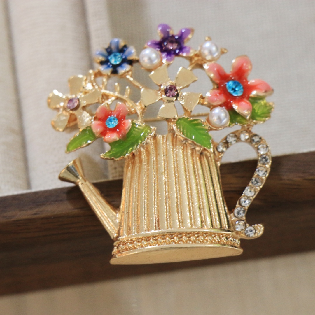 Spilla con bouquet floreale di - Men Accessories Bouquet recensione e prezzo