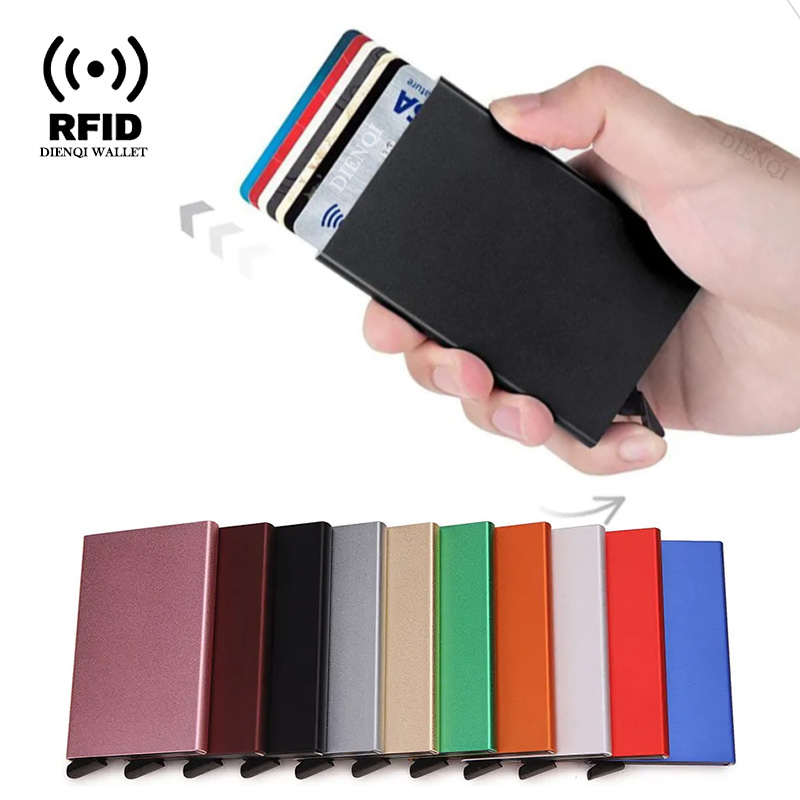 Portacarte di Credito Pop-Up d - Card Case Minimalist recensione e prezzo
