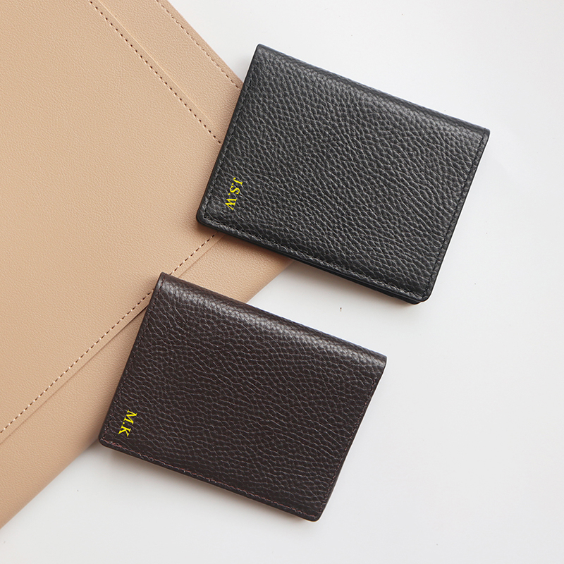Porta carte di credito in vera - Card Case Minimalist recensione e prezzo